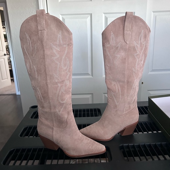 iimmu Women’s Cowgirl Boots Embroidered Beige Western Boots Size 8 - Picture 3 of 6